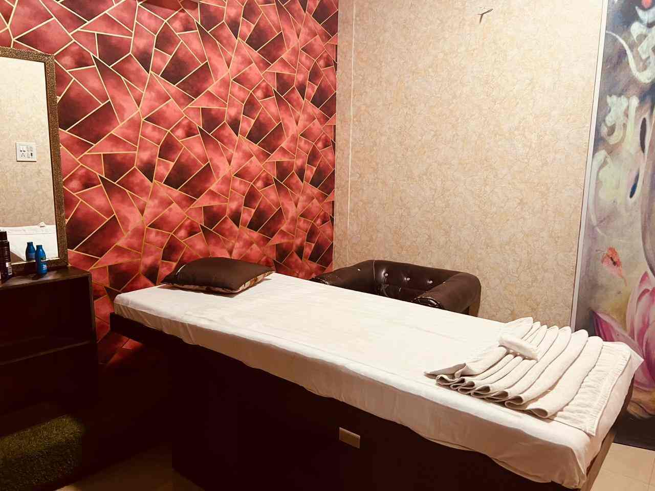 Top Kerala Body Massage Centres in East Of Kailash Best Ayurvedic Kerala Massage Centres Delhi