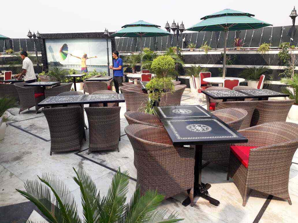 Top Bars Restaurants in Pochanpur,Delhi Best Family Restaurant And Bar near me Justdial