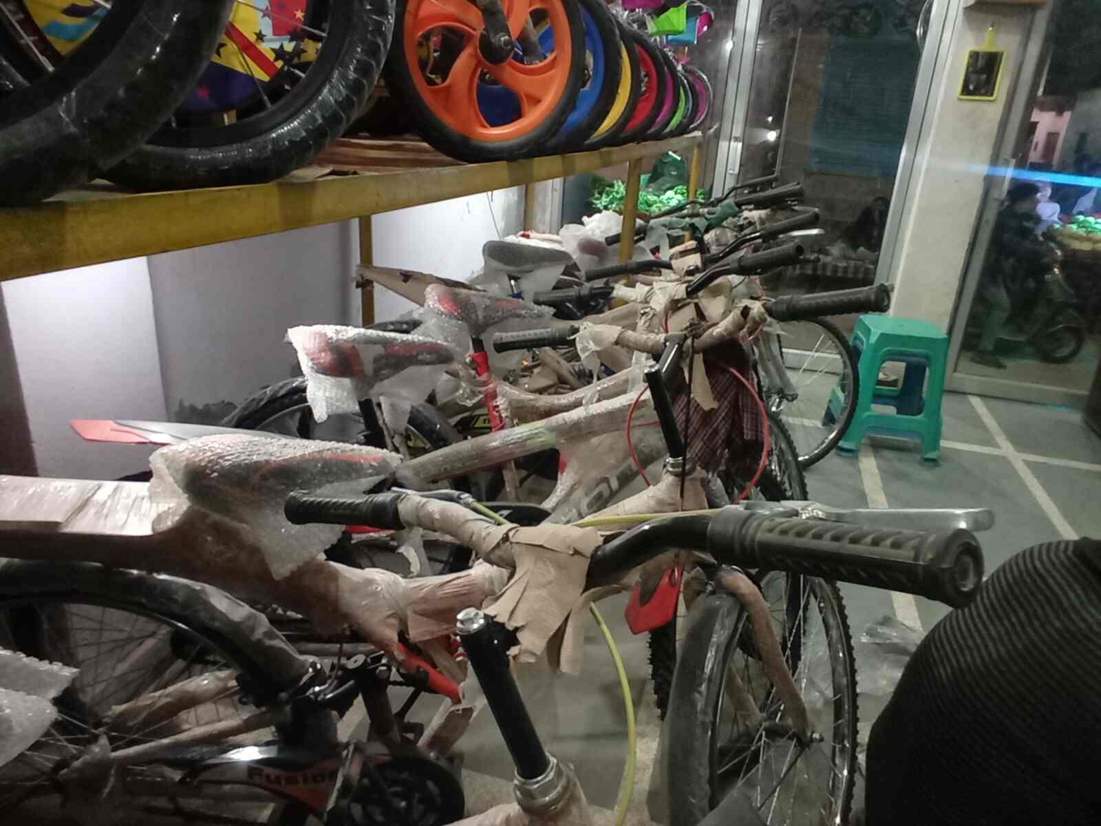 Cycle shop best sale in uttam nagar