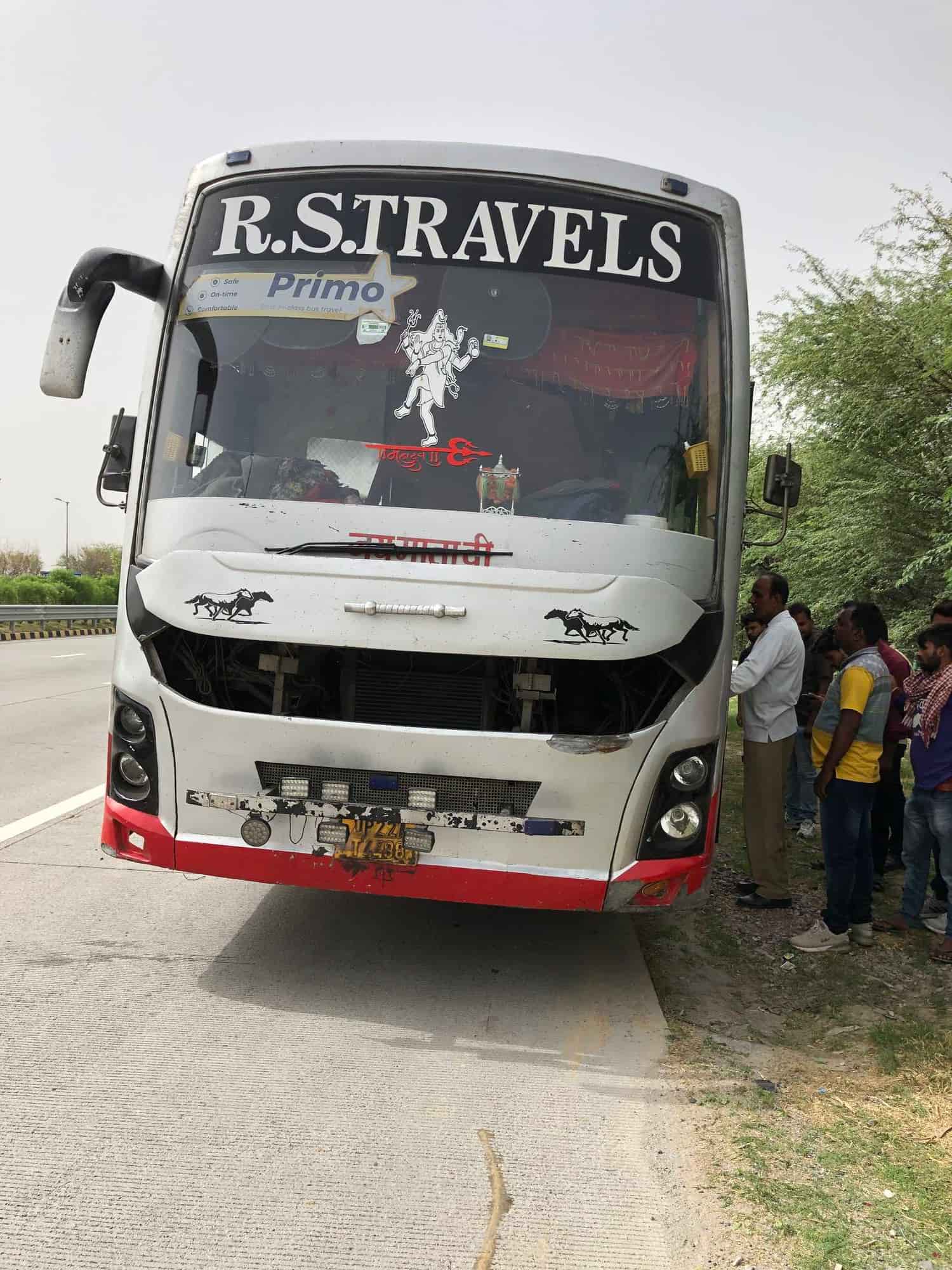 R S Yadav Volvo Bus Services Pvt. Ltd. in Deoria Ho,Deoria Best Bus Services With Volvo in