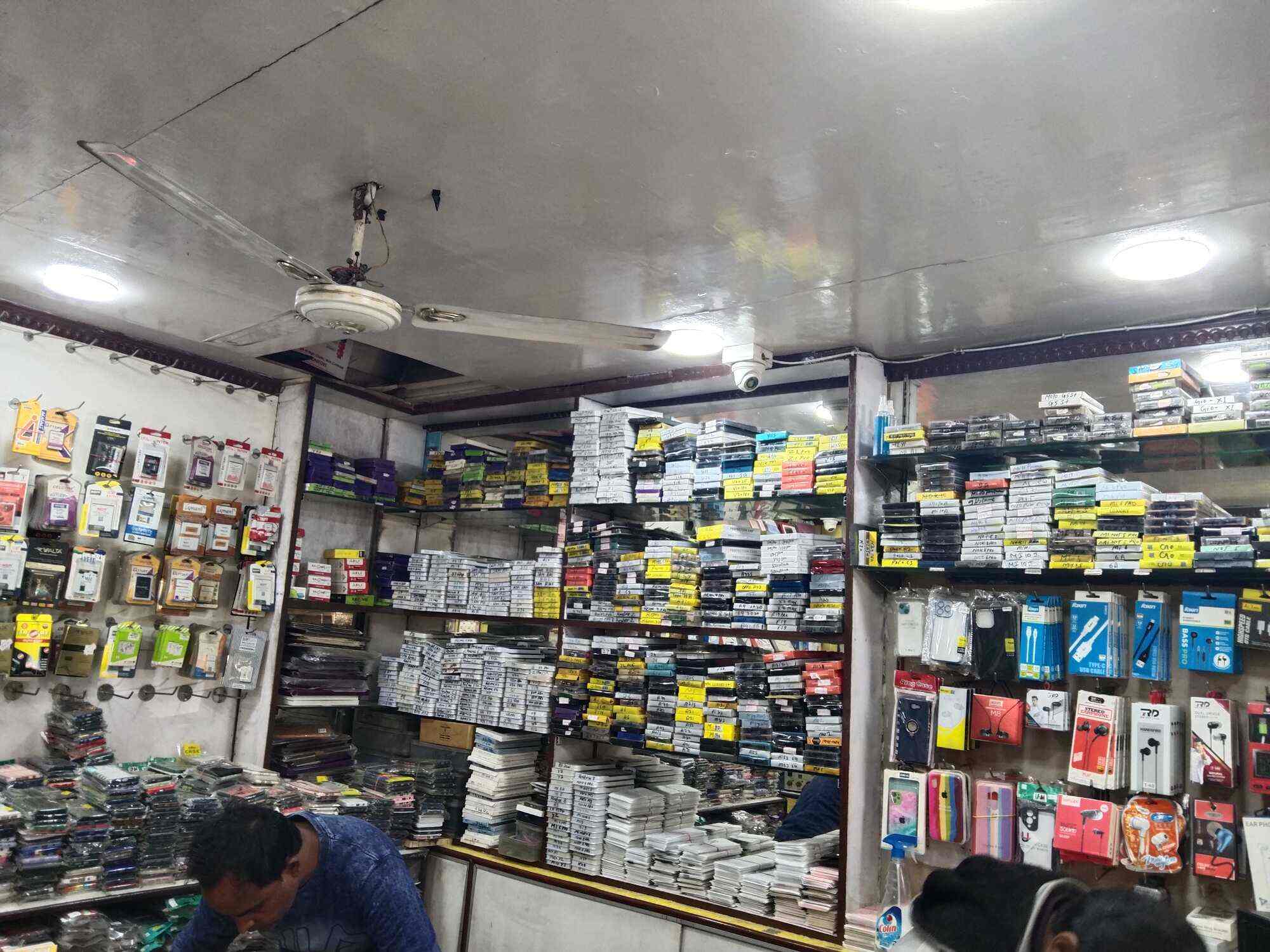 Maa Ambe Mobile in Bank More,Dhanbad Best Mobile Phone Repair