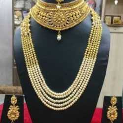Jewellery Shop - Jewellery Showrooms in 