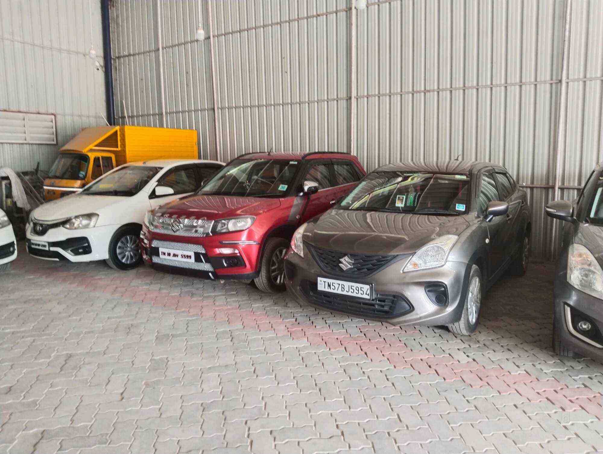 The Boss Cars in NGO Colony,Dindigul Best Second Hand Car Dealers in