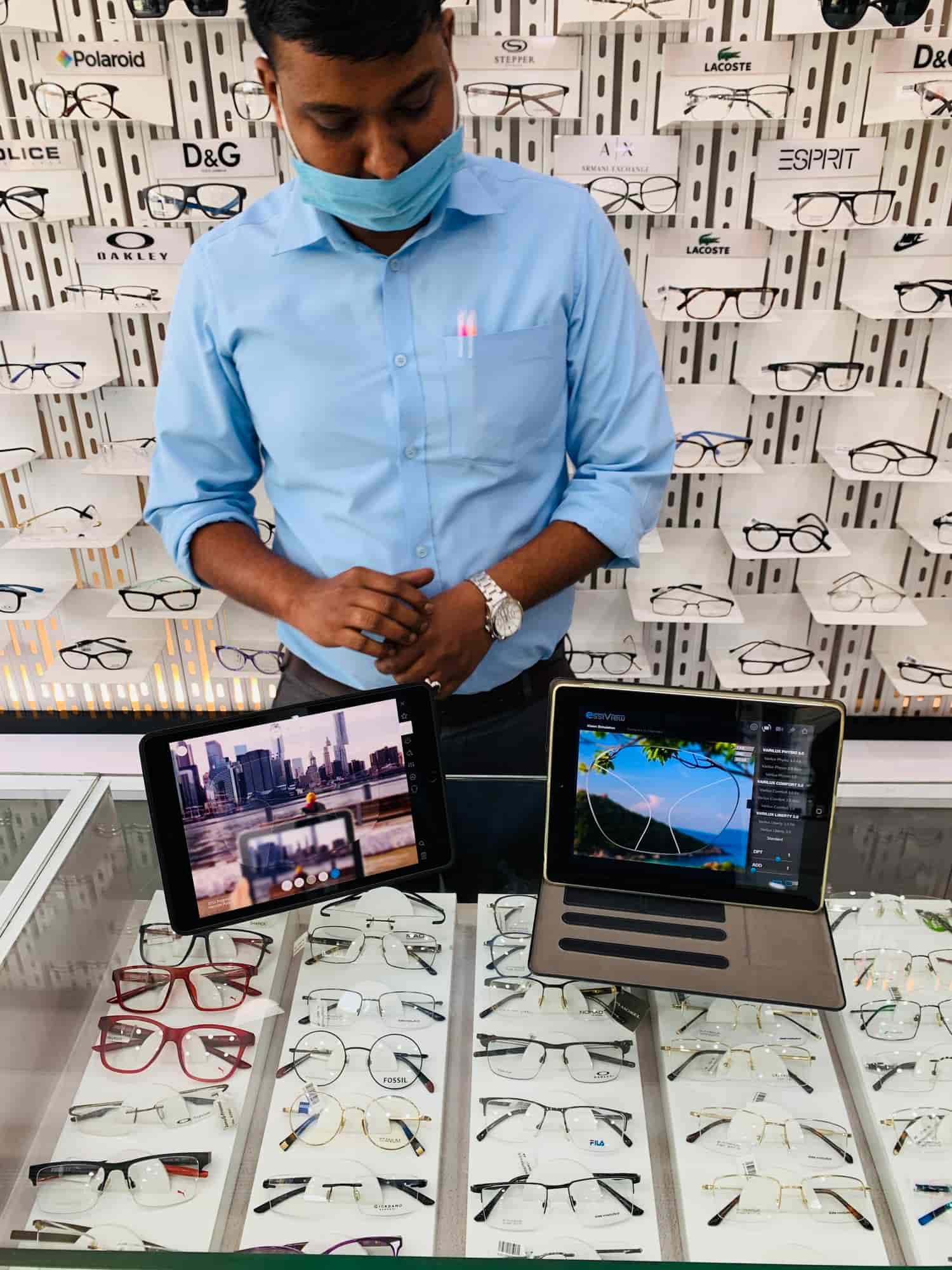 Lens & Frames Opticians in Shanmugham Road,Ernakulam Best Contact