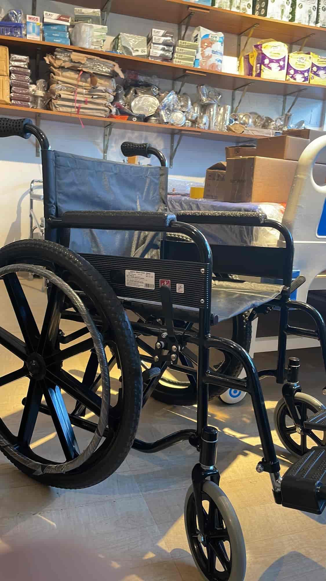 Top Wheel Chair Dealers in Ernakulam North, Ernakulam - Best Mobility Chair  near me - Justdial