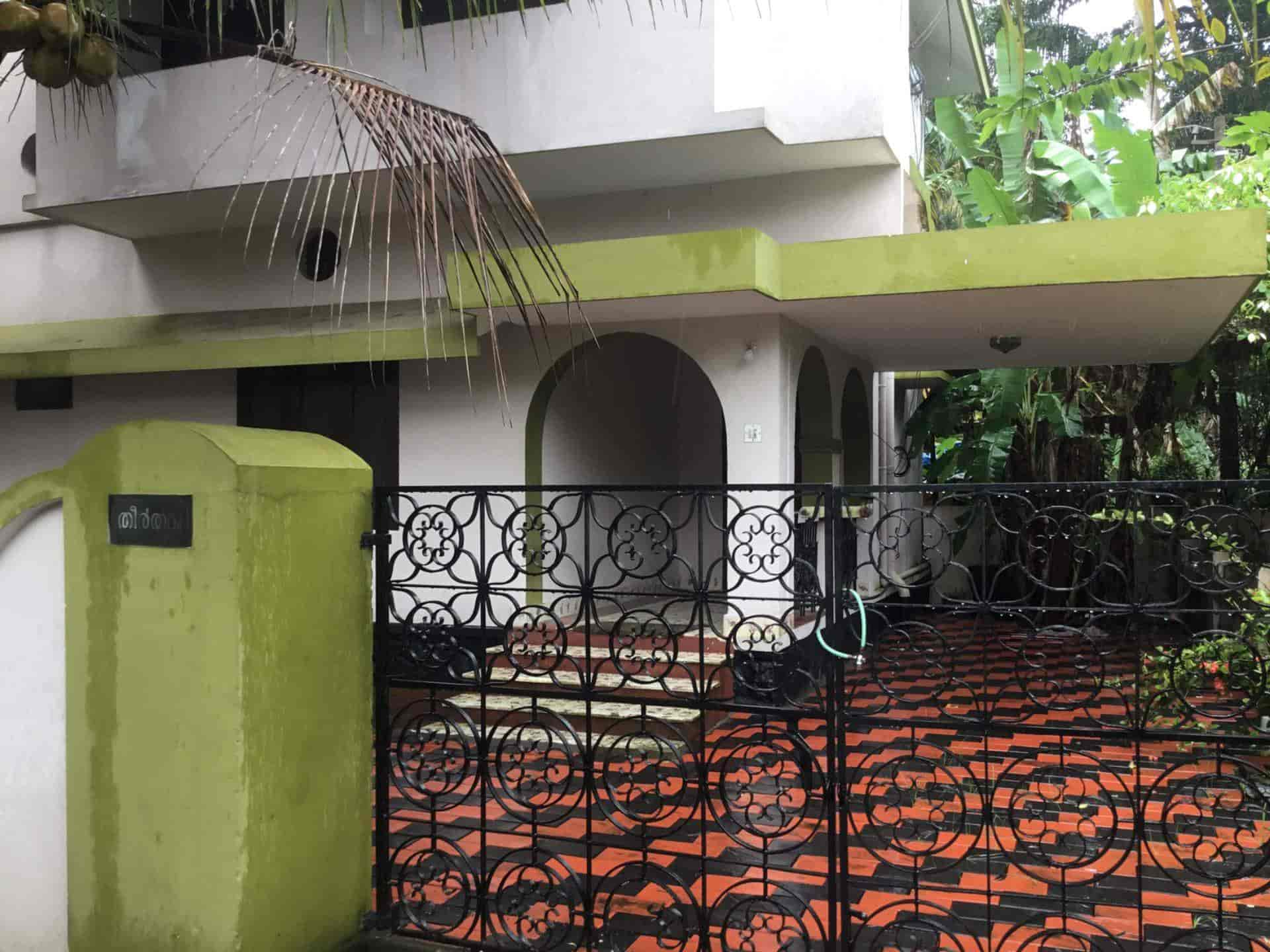 Top Paying Guest in Amballur,Ernakulam Best Boys