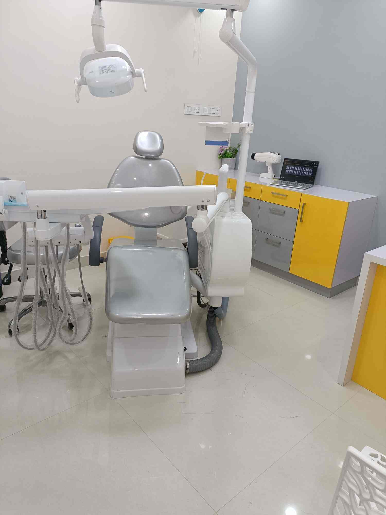 Happy Smile Family Dental Clinic in Kakkanad,Ernakulam Best Dental