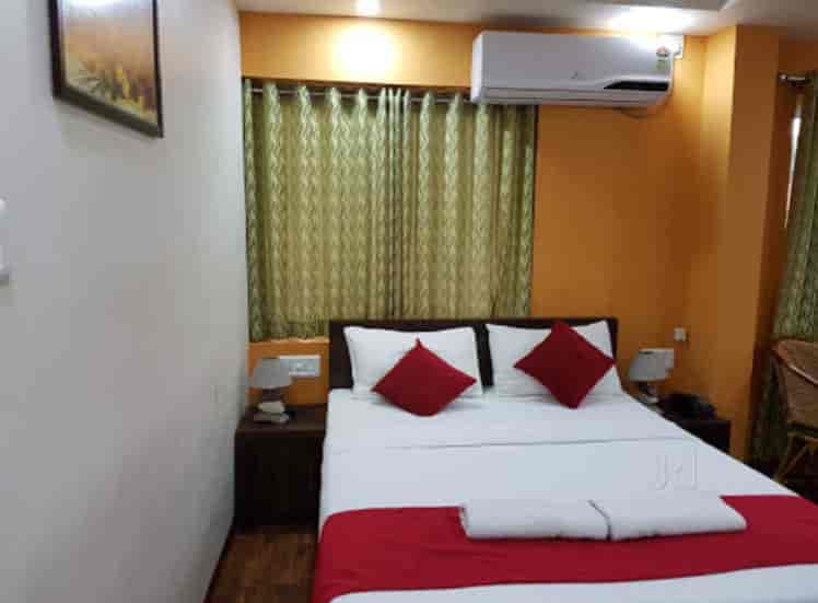 Book Century Farm Villa in Ernakulam Hindi Prachar Sabha,Ernakulam