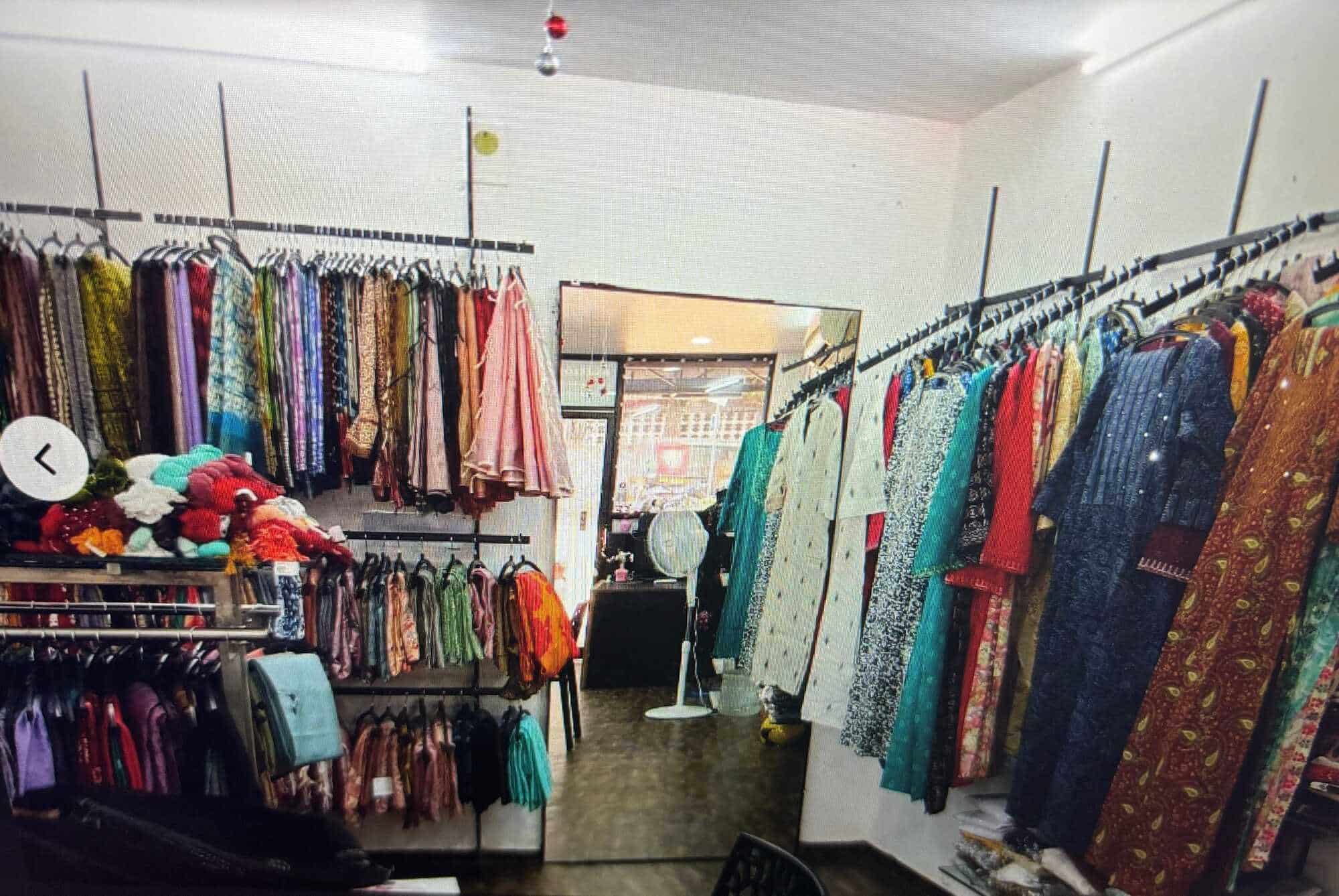 Chamayam Beauty Parlour & Boutique in Kakkanad,Ernakulam - Best Beauty