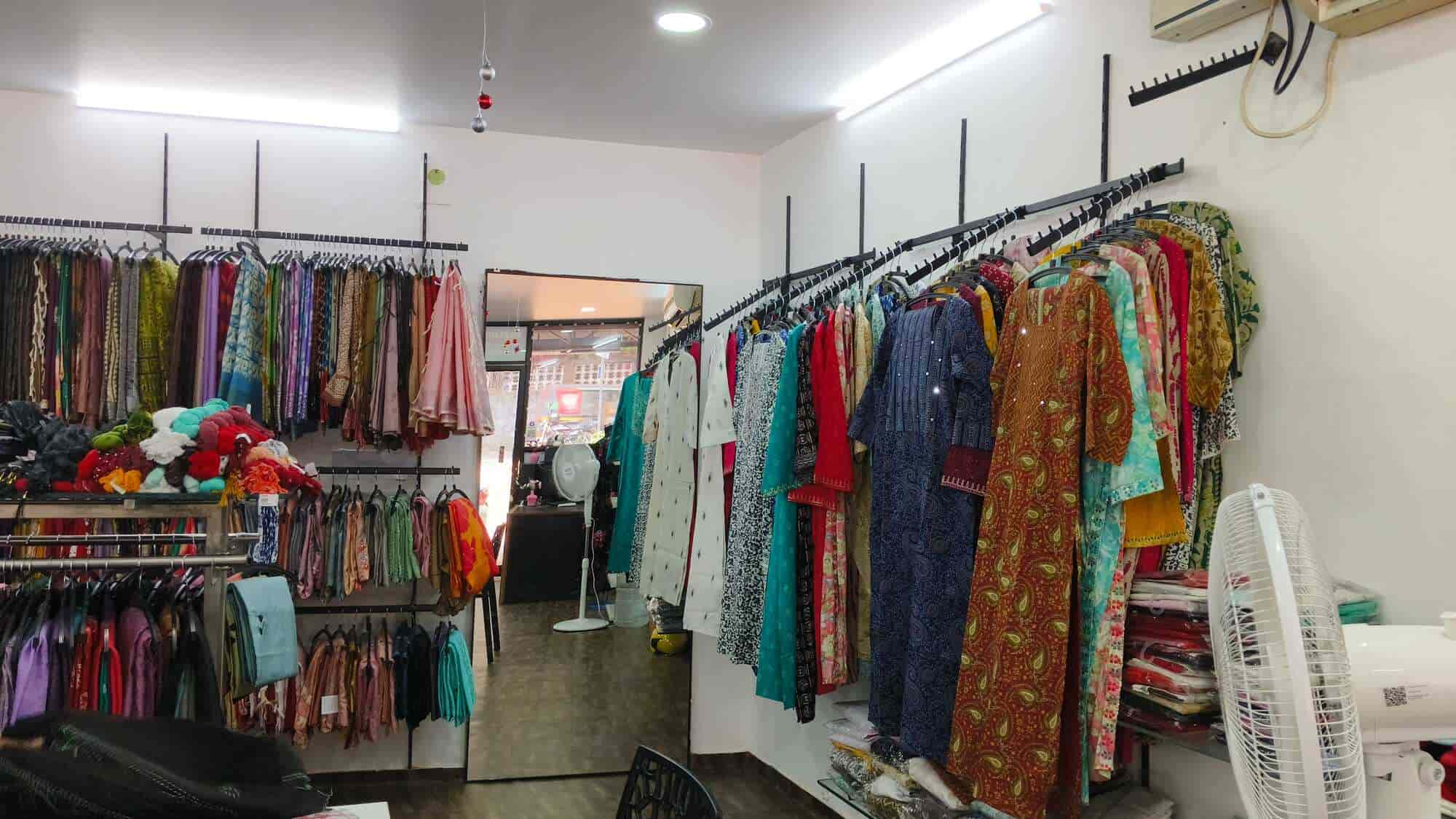 Chamayam Beauty Parlour & Boutique in Kakkanad,Ernakulam - Best Beauty