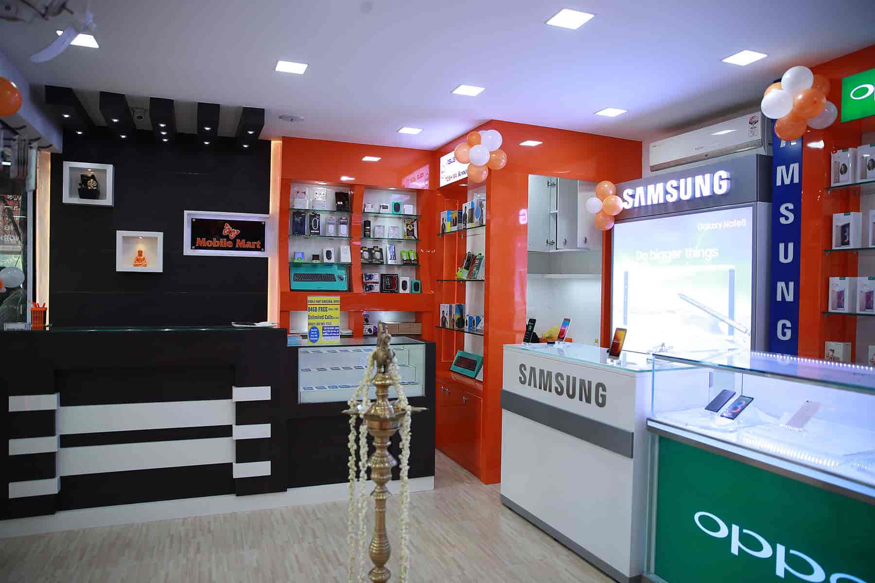 Mobile Mart in Vyttila,Ernakulam Best SamsungMobile Phone Dealers in