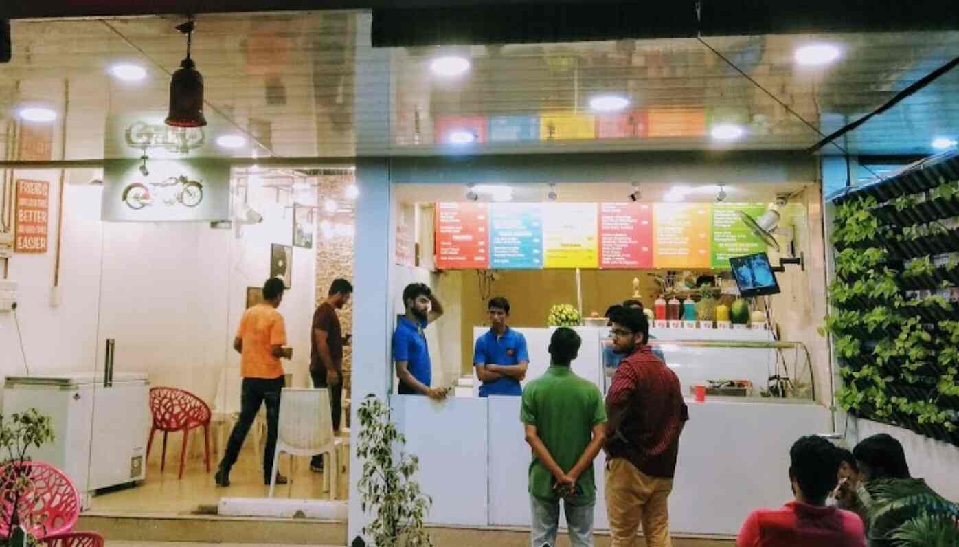 Dessi Cuppa in Ponekkara,Ernakulam Order Food Online Best Juice