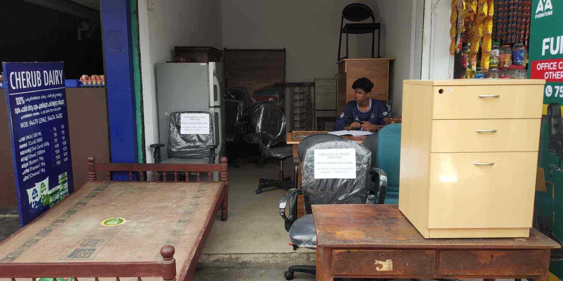 Top Second Hand Almirah Dealers in Chickpete Best Second Hand