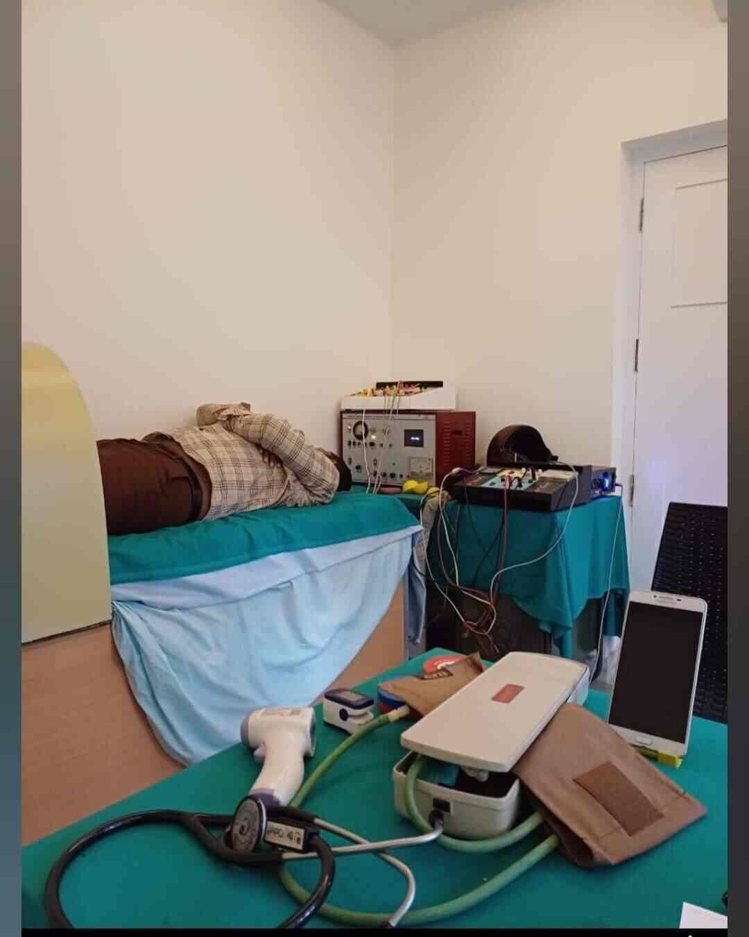 Dr. Nellicode Sreedharan in Kacherippady,Ernakulam Best Psychiatrists