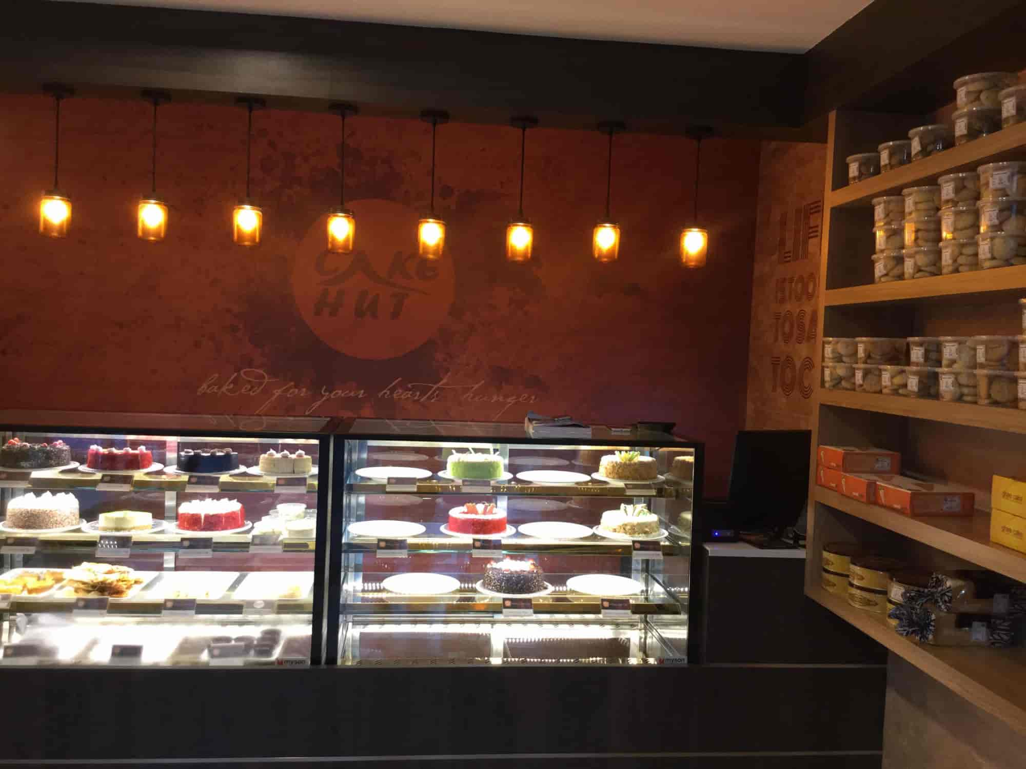 Cake Hut in Poonithura,Ernakulam Order Food Online Best Cake Shops
