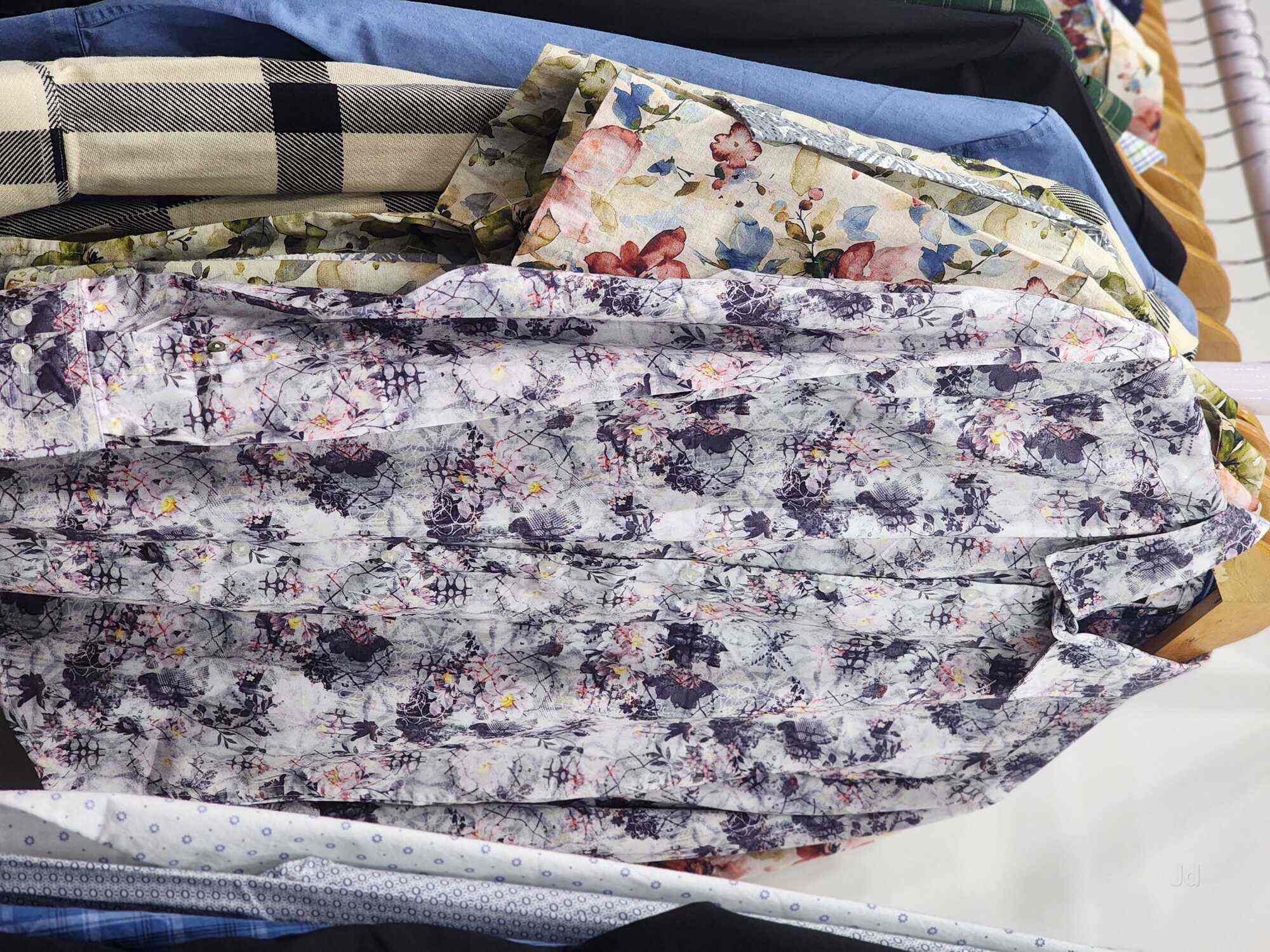 Top Branded Export Surplus Garment Retailers in Kochi Fort, Cochi near