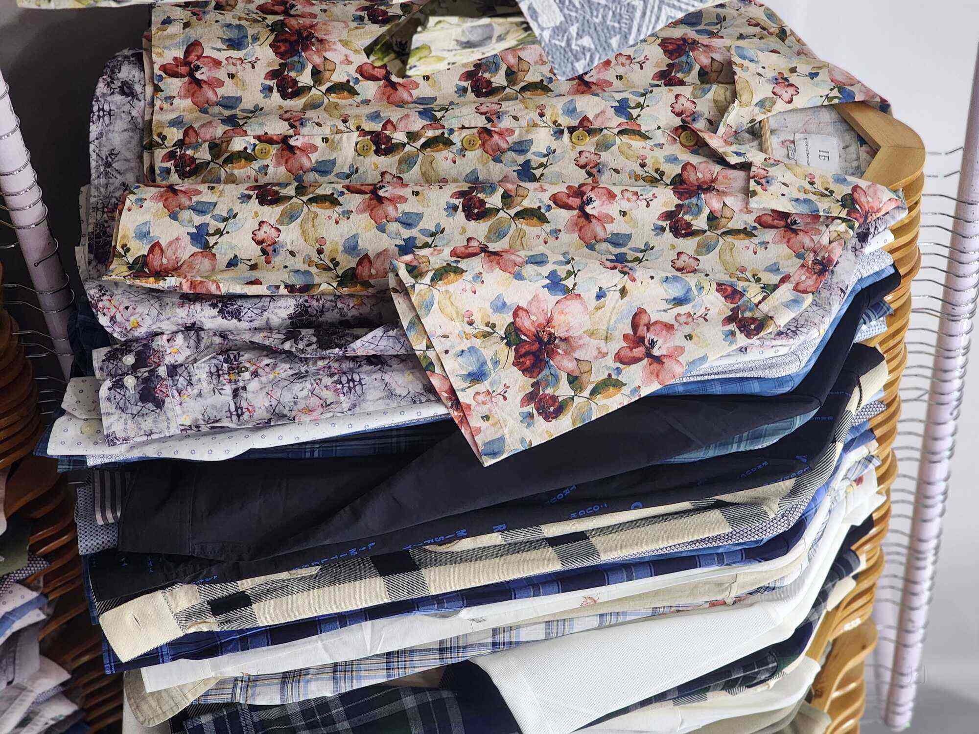 Top Branded Export Surplus Garment Retailers in Kochi Fort, Cochi near