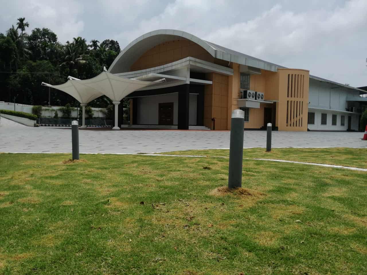 Pet Rose Venue