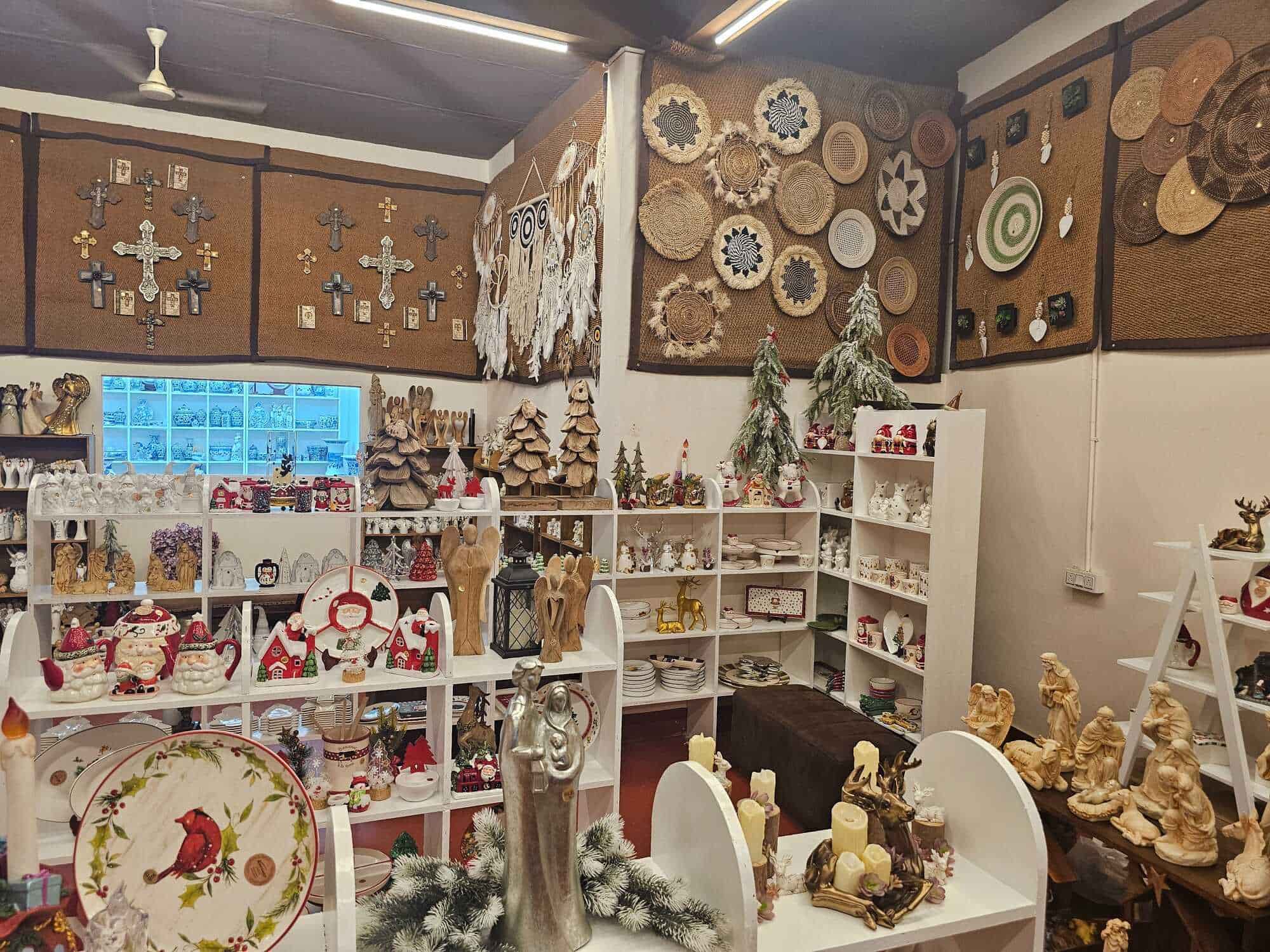 Noahs Gift Shoppie in Chembumukku,Ernakulam Best Gift Shops in