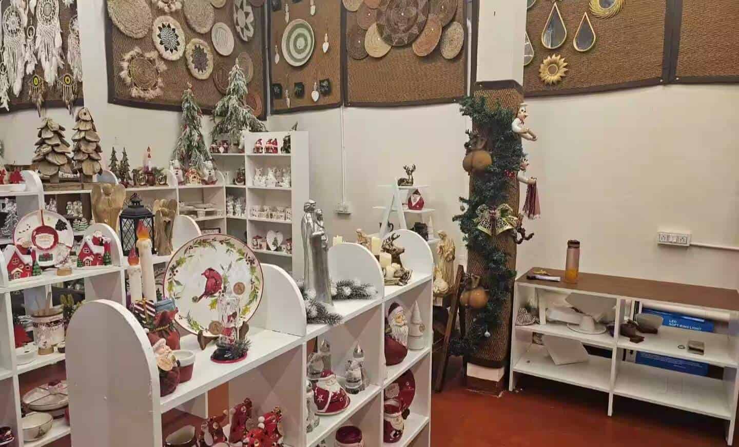 Noahs Gift Shoppie in Chembumukku,Ernakulam Best Gift Shops in