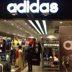 Adidas basketball hot sale outlet