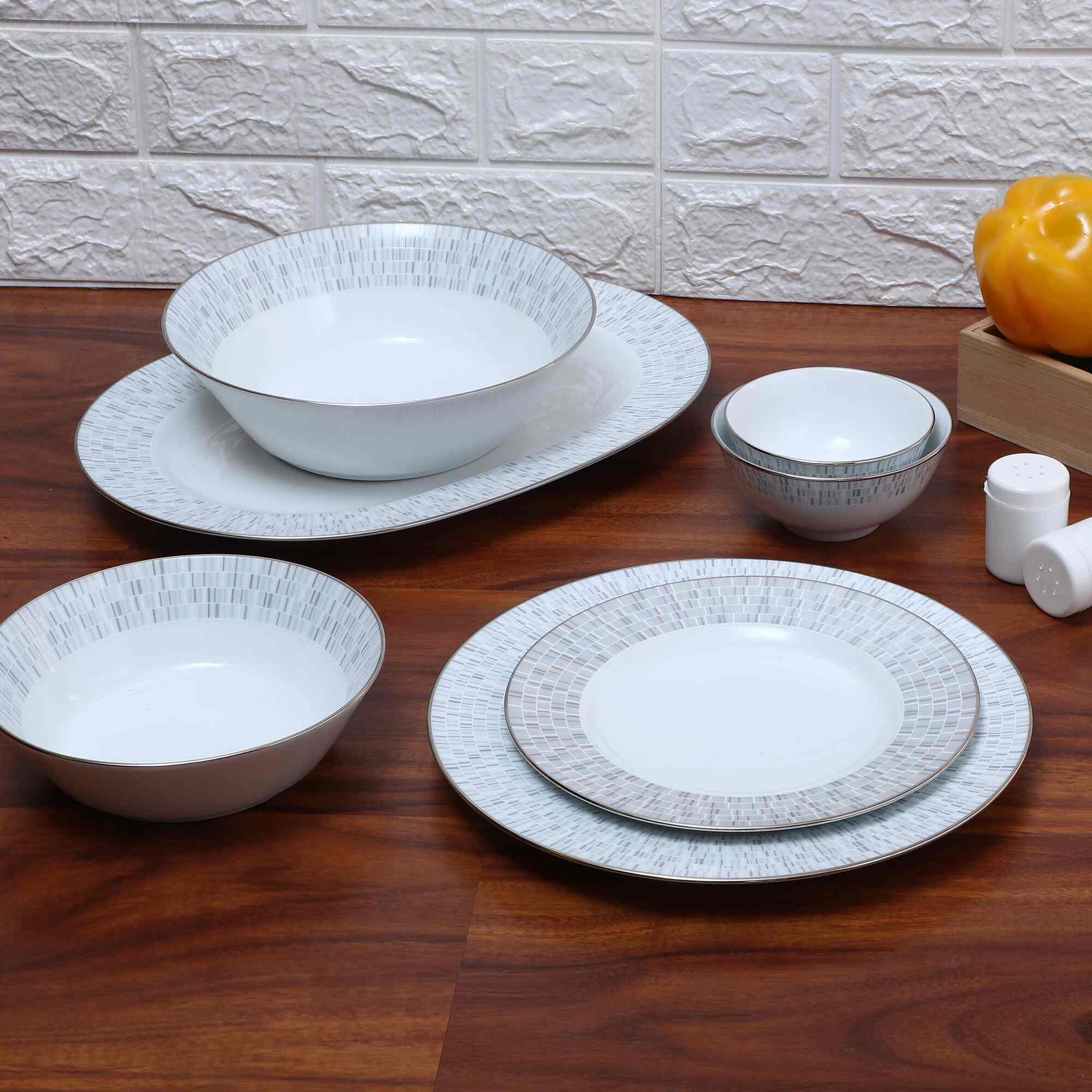 Crockery & Cutlery in Padivattom,Ernakulam Best Glass Crockery