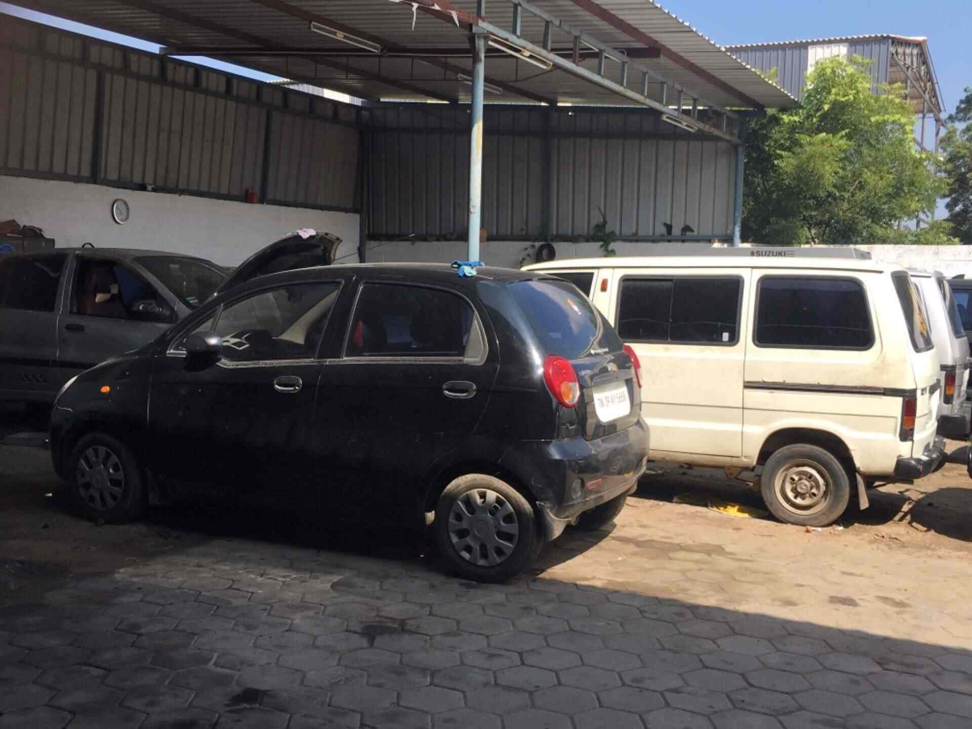 Elegant Car Wash in Veerappampalayam,Erode Best Car Painting Services