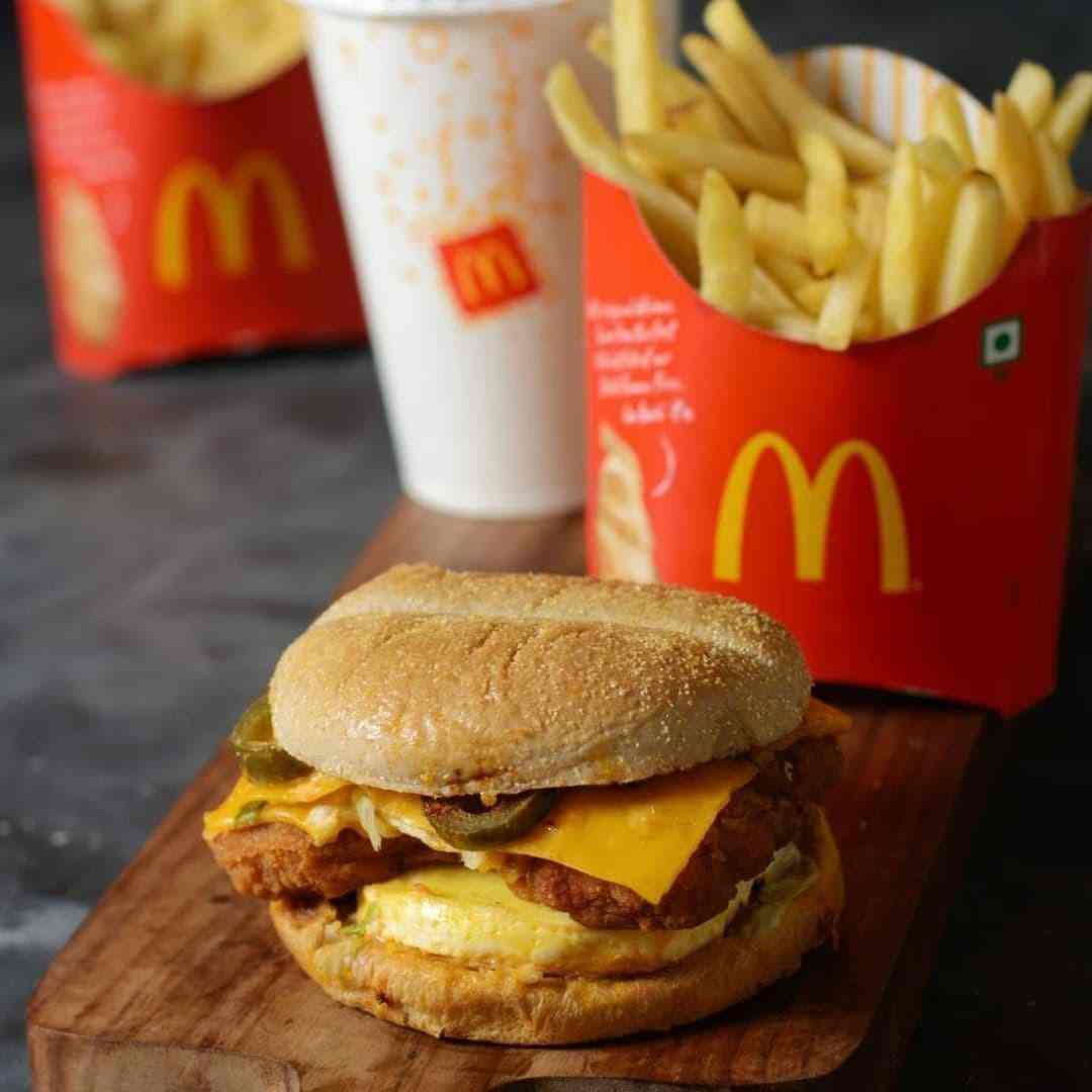Top Fast Food Home Delivery near SRS World MallFaridabad Sector 12