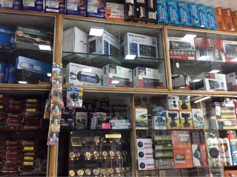 Sajan car sale decor