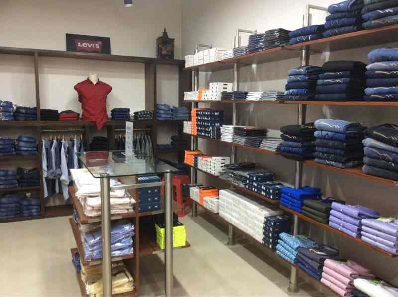 jeans brand outlet