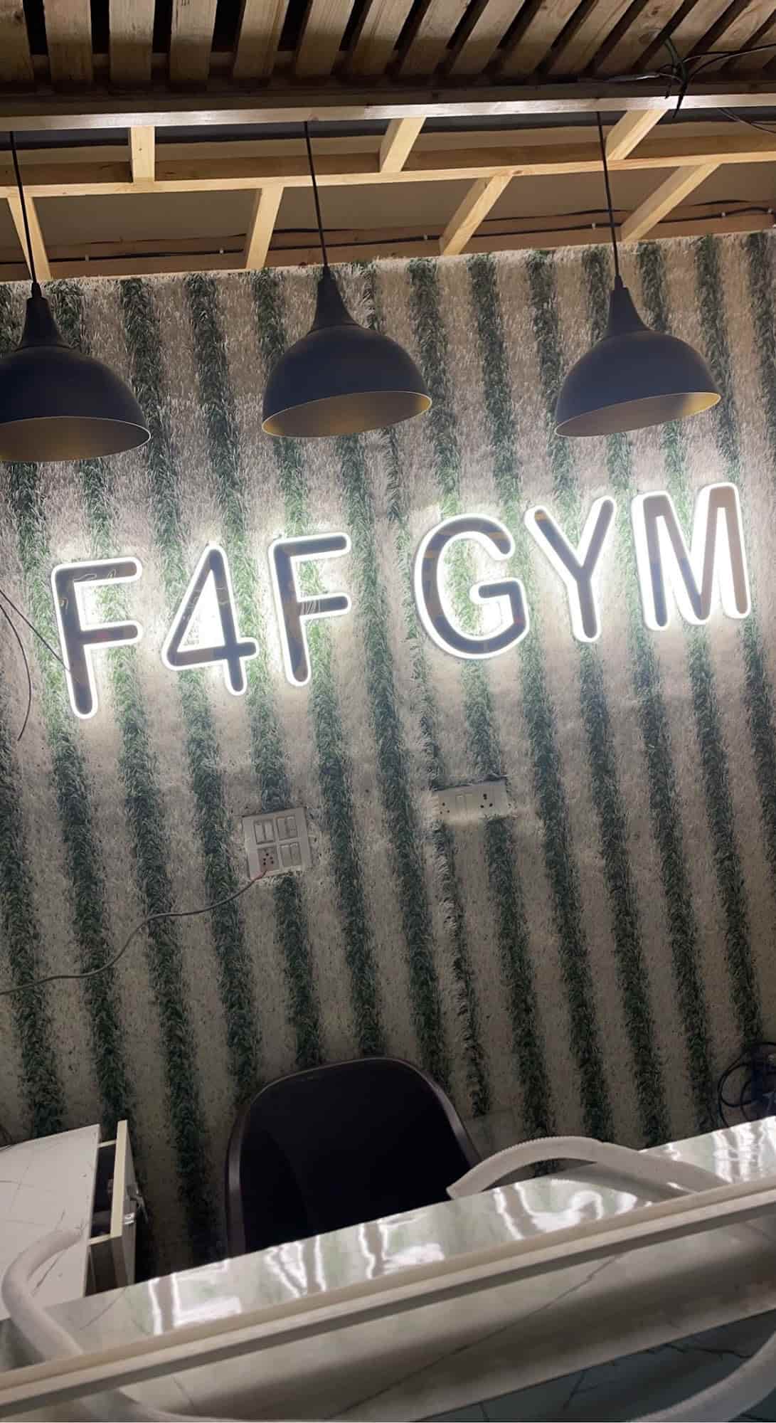 Fuel 4 Fitness Gym in Near Metro Station Sarai,Delhi Best Gyms in