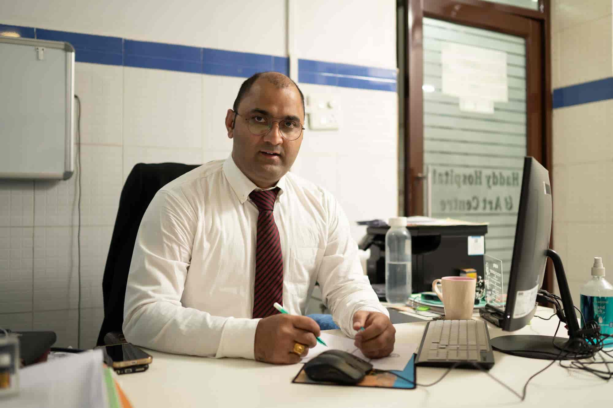 Dr T Sharma (Gastroenterologist) in Ap Colony,Gaya Best