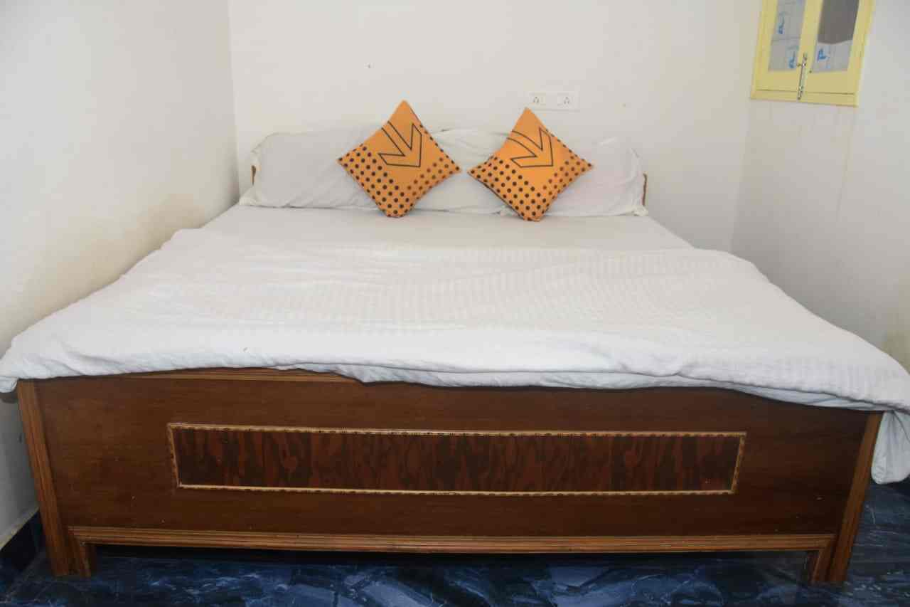 Book Kumar Guest House Hotel in Gewalbigha,Gaya Best Hotels in Gaya
