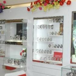 Titan showroom shop in indirapuram