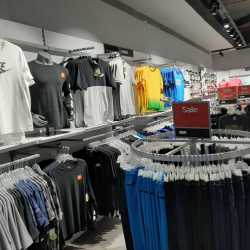 nike store ansal plaza vaishali