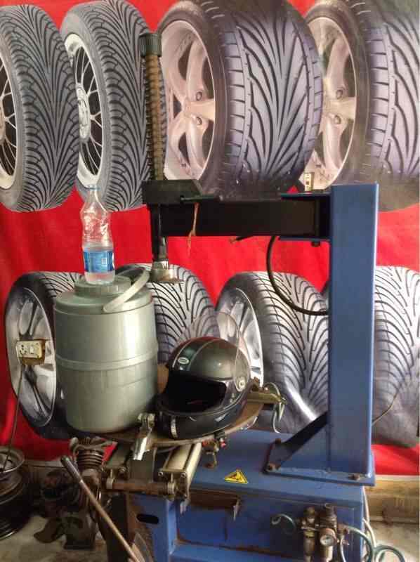 Dm Tyre Shop in Indirapuram,Delhi Best Tyre Dealers in Delhi Justdial