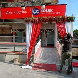 Kotak Mahindra Banks in Crossing Republik, Ghaziabad - Services ...