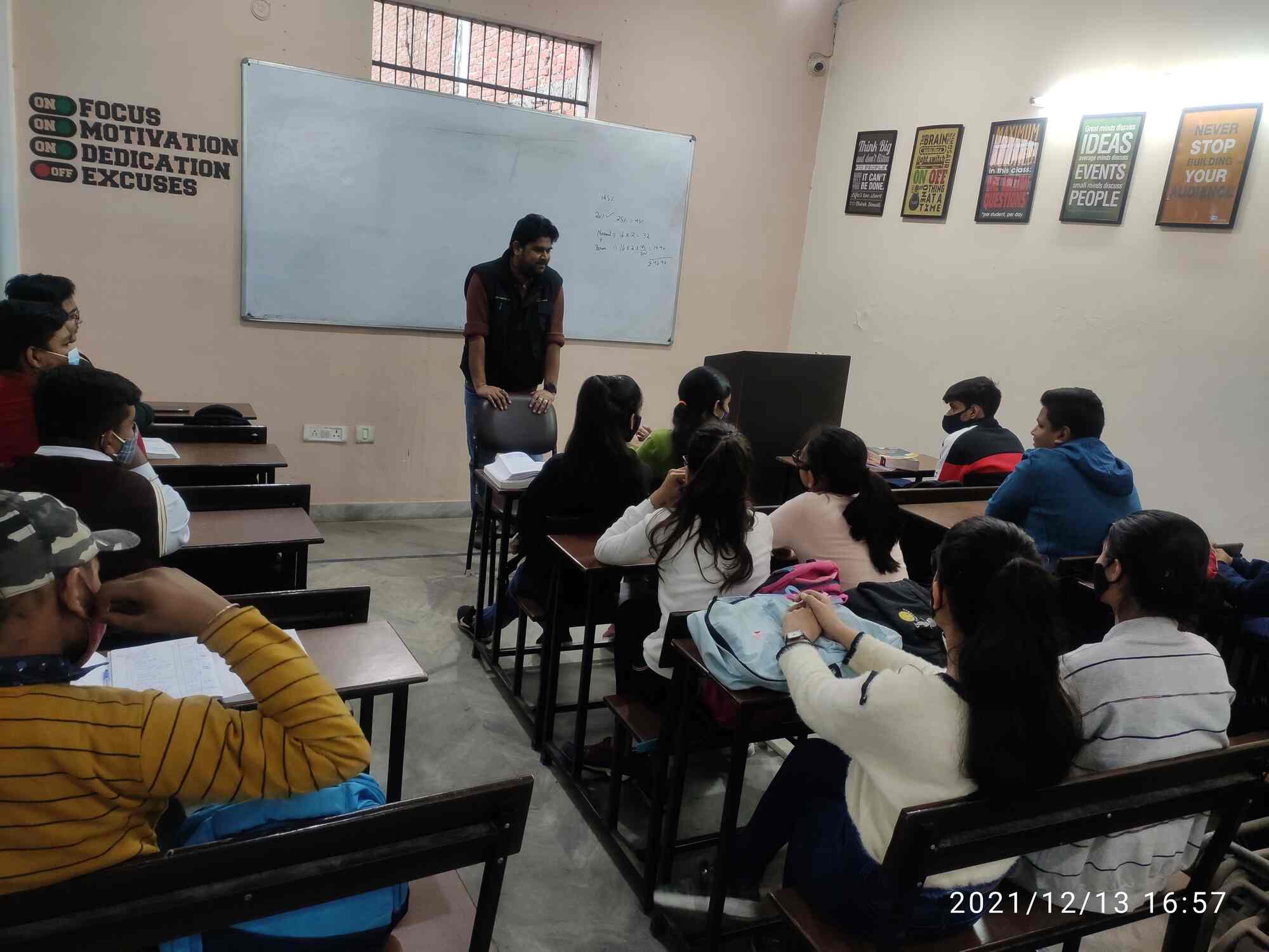 Sharda Institute Of Prof Studies