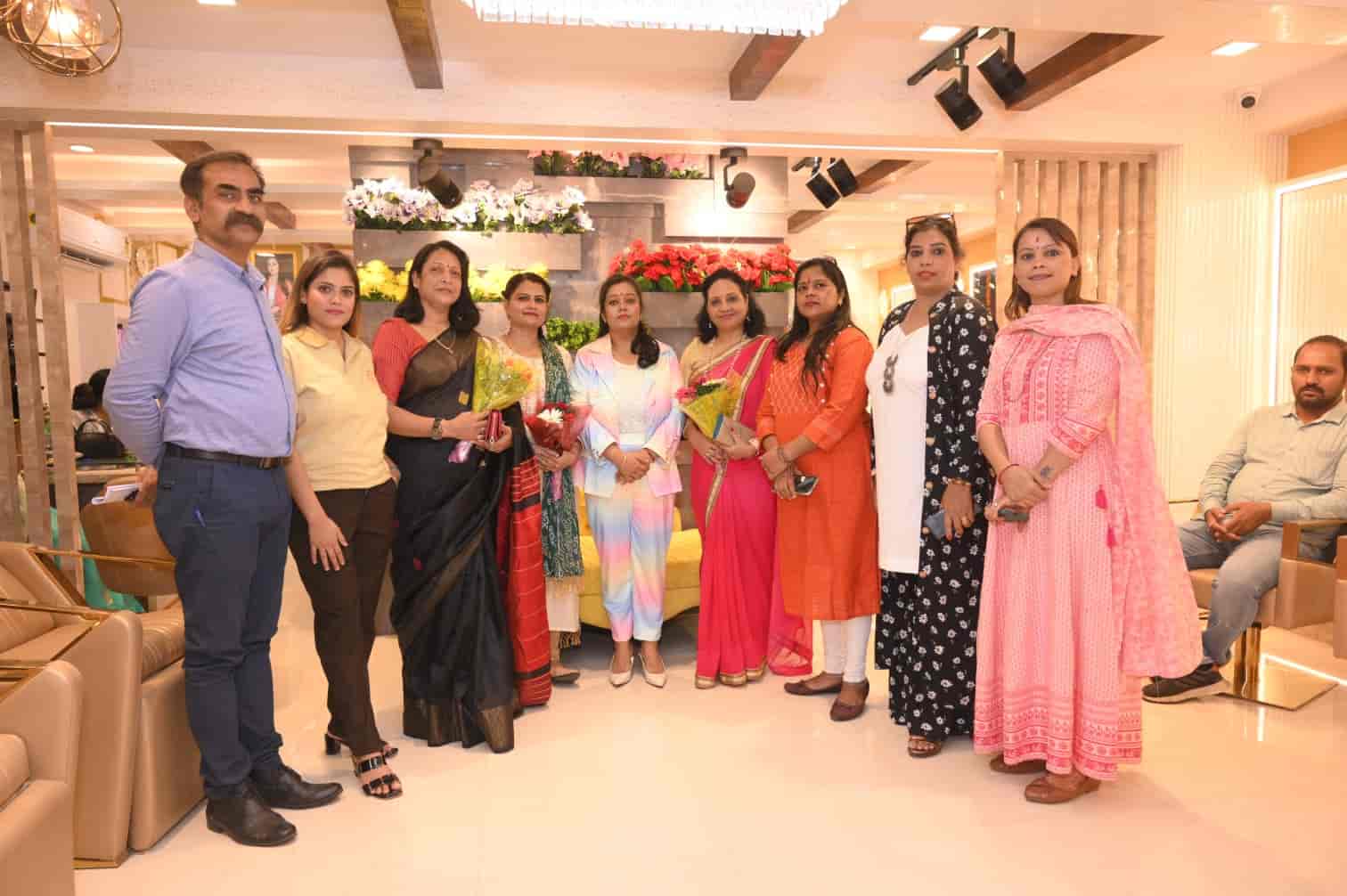 Top Salons in Vaishali Sector 2, Delhi Best Beauty Salon near me