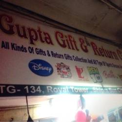 Send Valentine's Day Gifts to Ghaziabad from FNP