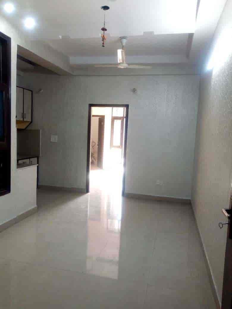 Buy BHK Residential Apartments in Gaur Green Avenue in Vaishali