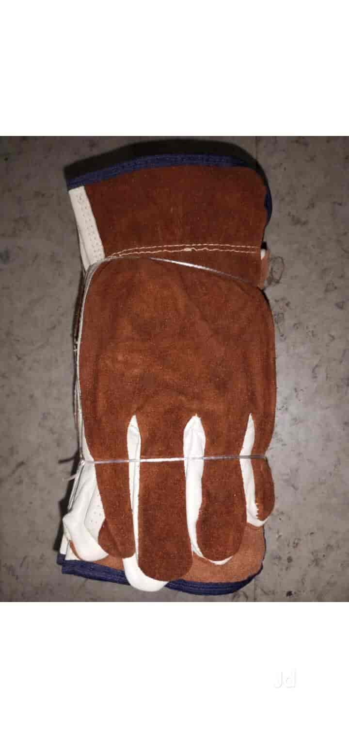 Dinodia Enterprises in Kolkata,Goa Best Industrial Safety Shoe