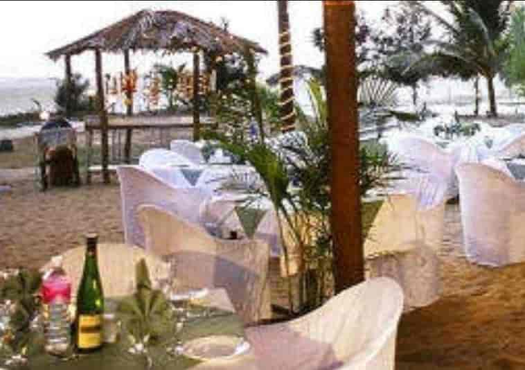 Seahawk (kenilworth Resort & Spa) in Salcette,Goa Best Sea Food