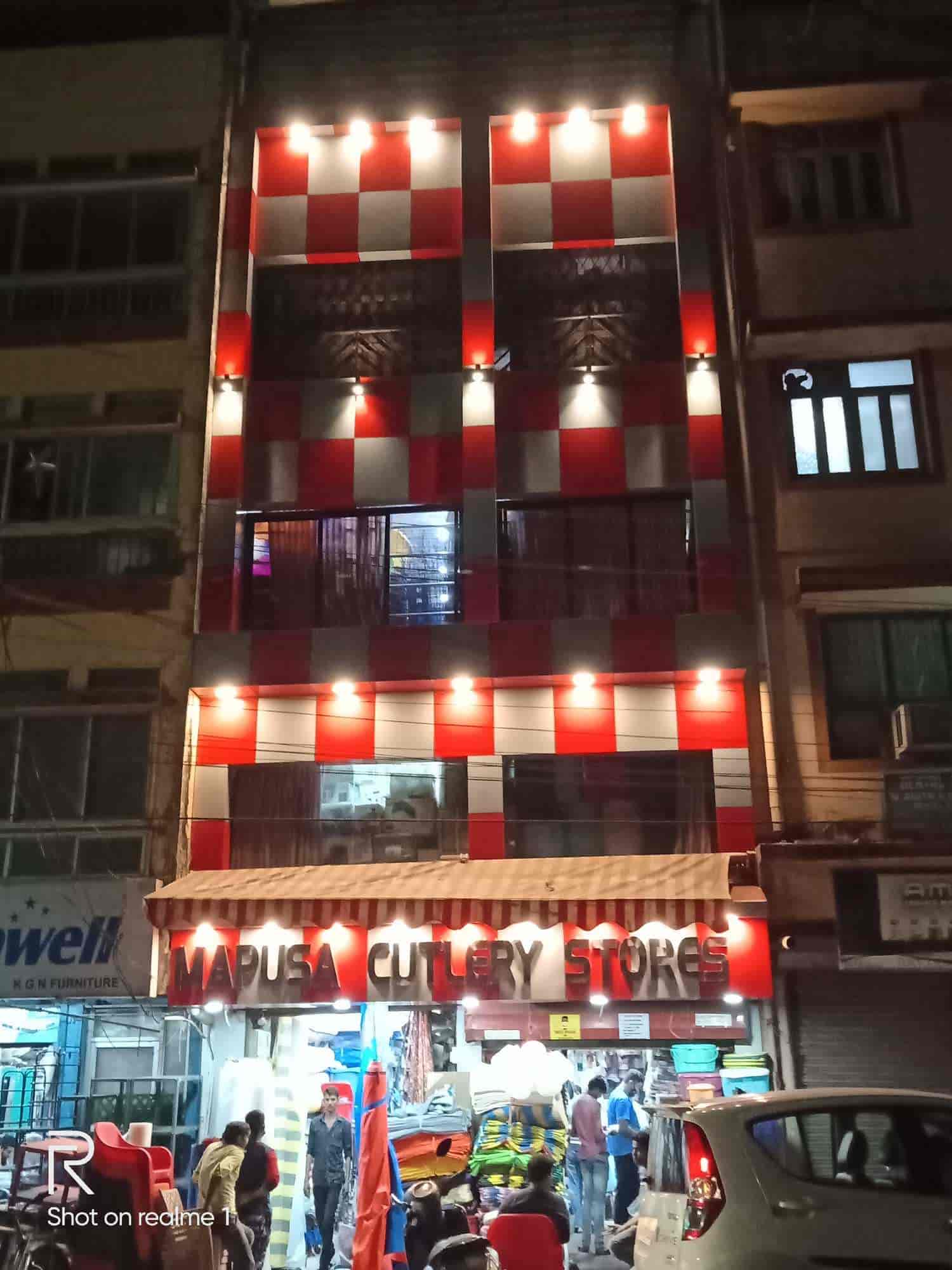 Mapusa Cutlery Stores in Mapusa,Goa Best Plastic Household Item