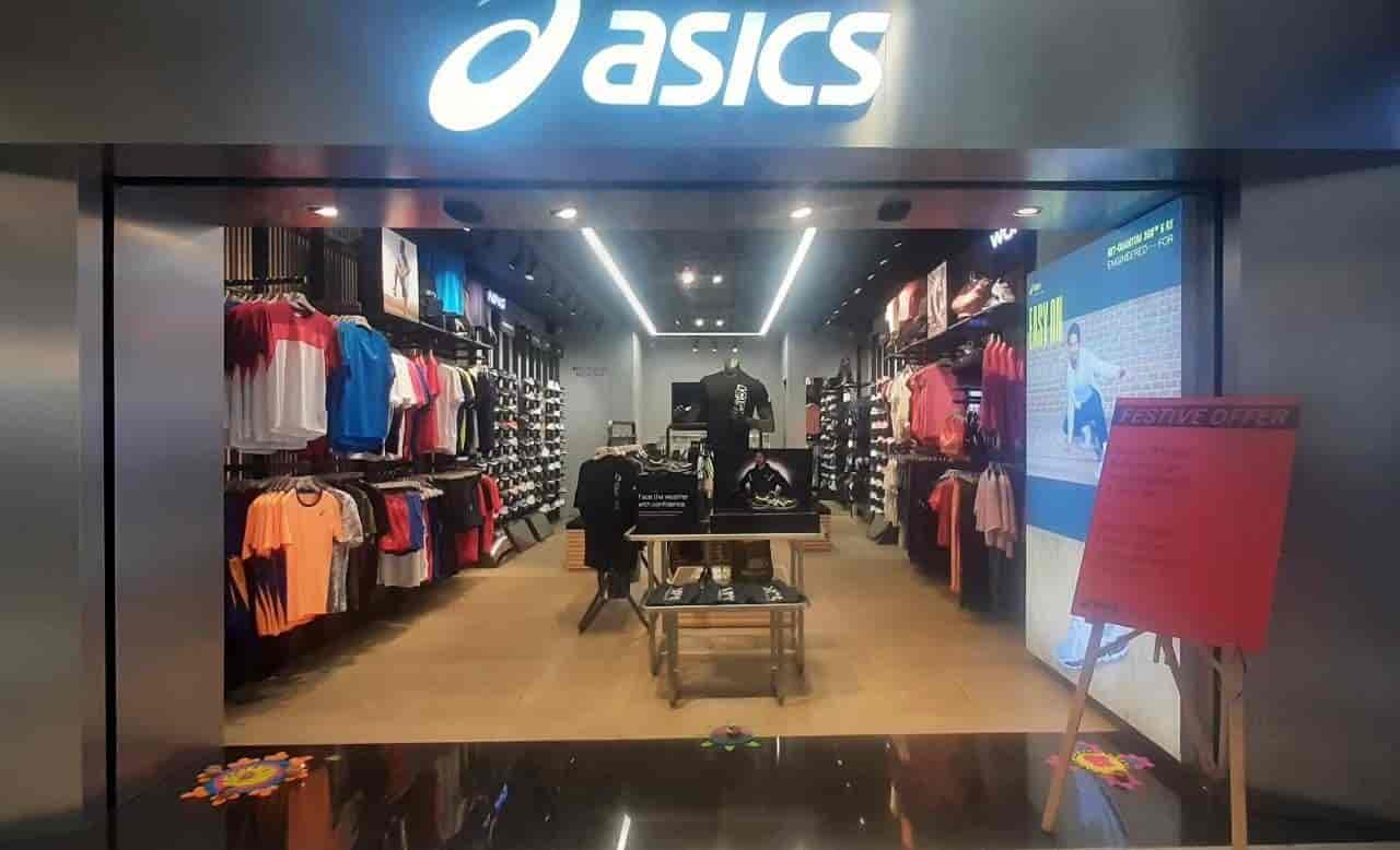 Asics outlet store clearance york