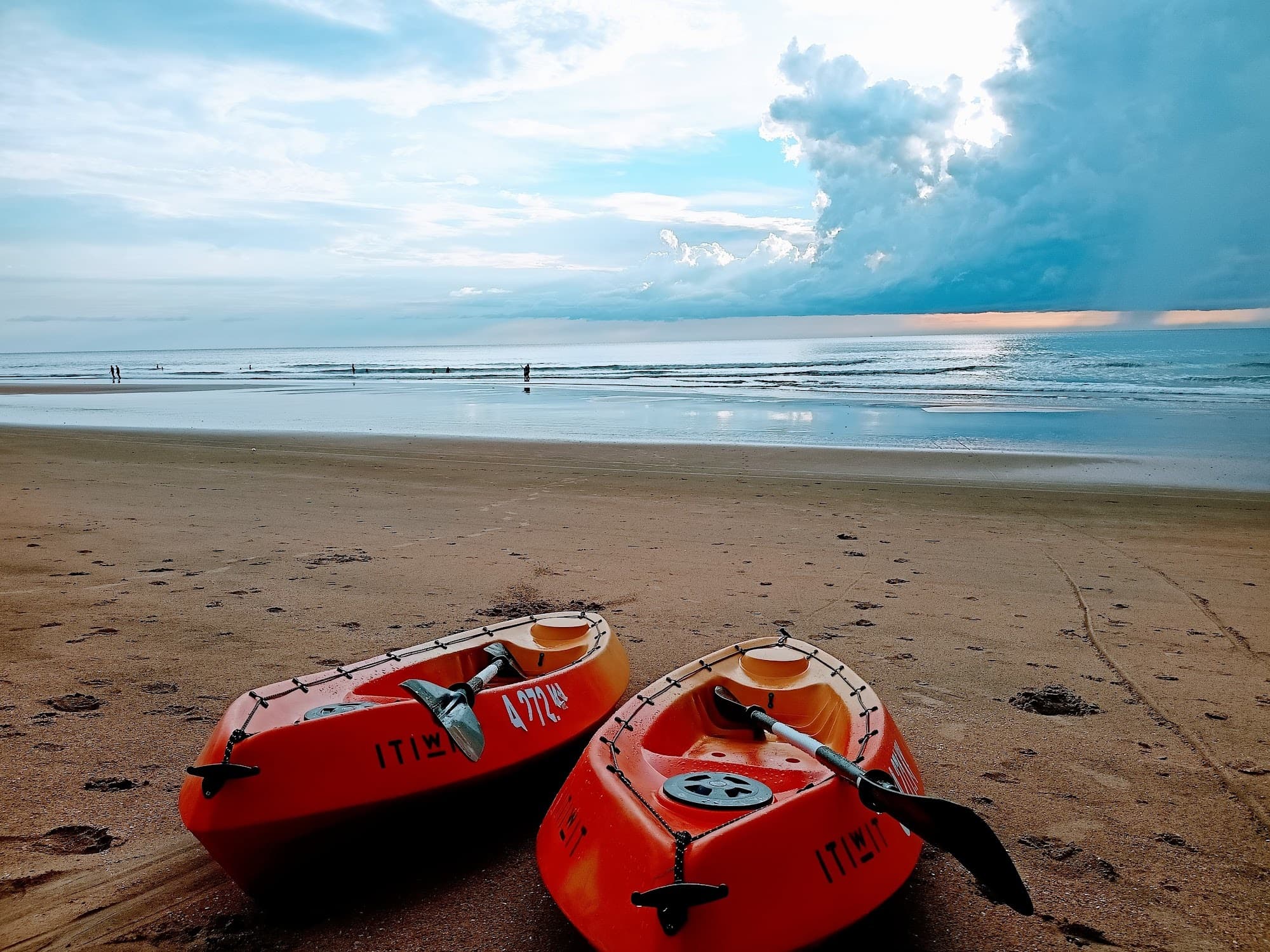 Top Water Parks in Mudgeri,Karwar Best Amusement Water Parks near me