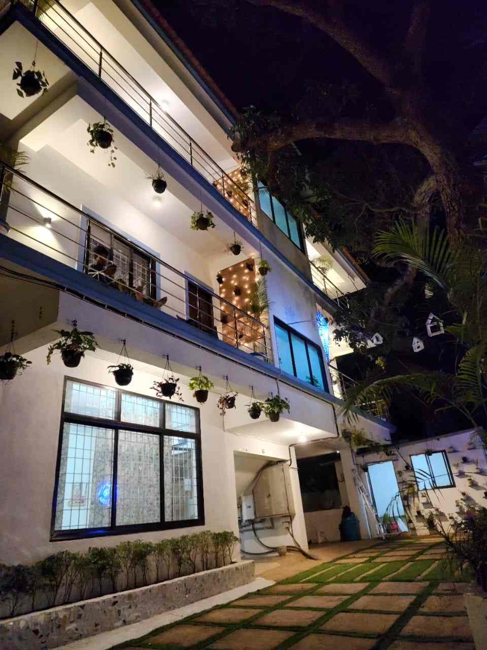Book Blue Jay Guest House in Badem,Goa Best Guest House in Goa Justdial