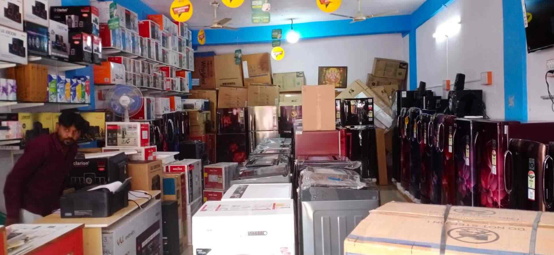 Ganesh enterprises & mobiles in Near Pochamma Temple,Godavarikhani