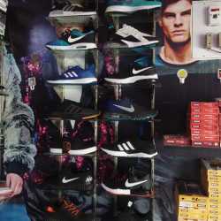 puma showroom gorakhpur