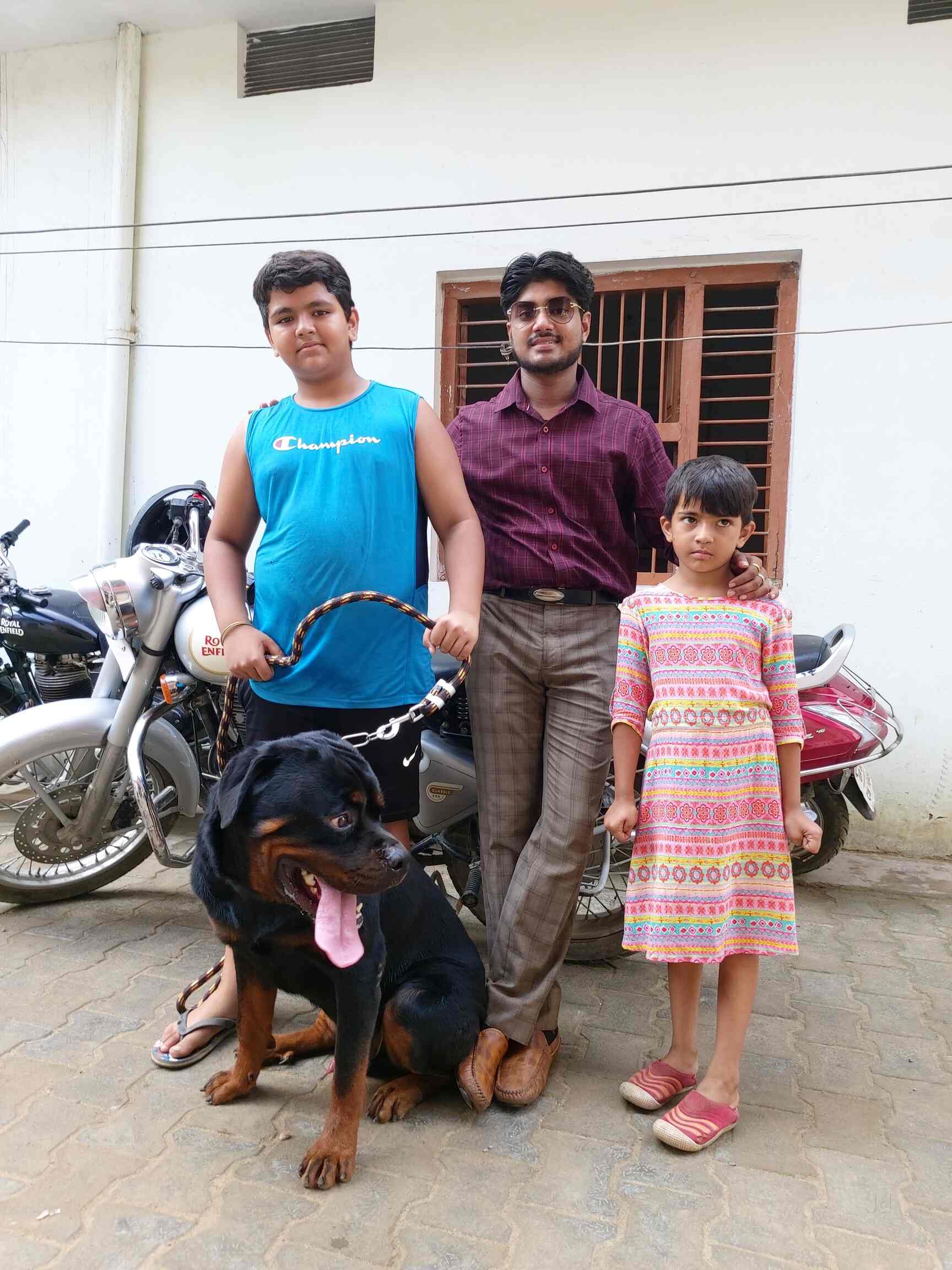 Saurabh Dog Kennel Photos Hari Om Nagar Gorakhpur Pictures Images Gallery Justdial